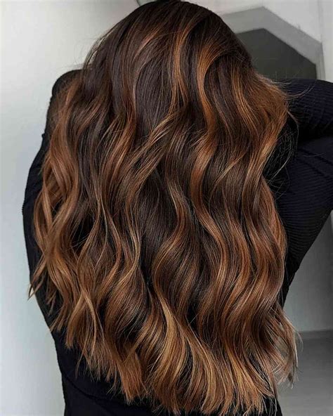 brunette hairstyles with highlights